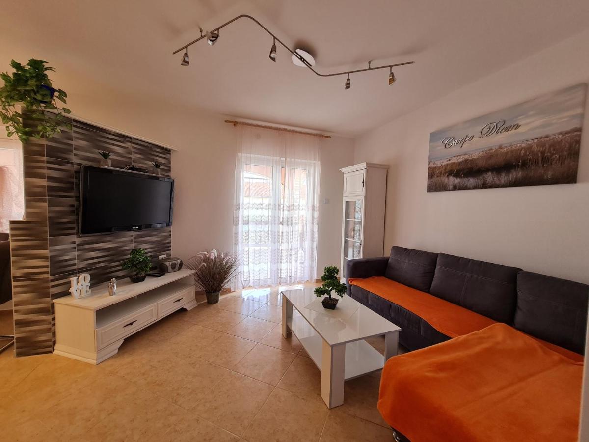 Apartman Joki Novi Vinodolski Zewnętrze zdjęcie