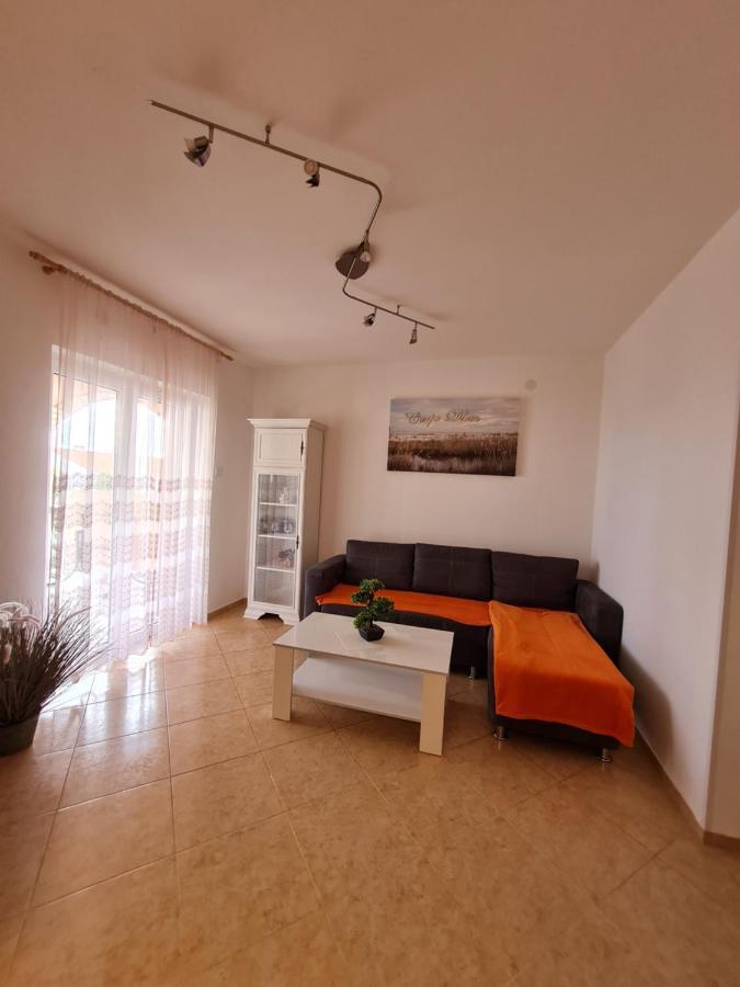 Apartman Joki Novi Vinodolski Zewnętrze zdjęcie